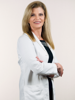Dr. Rachel Schacht, MD is a Dermatologist who specializes in botox and fillers with Skin Concierge